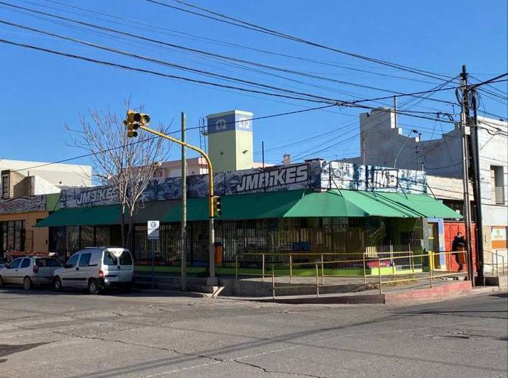 Local comercial · 120m²