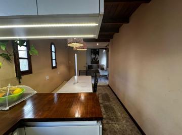 PH · 31m² · 4 Ambientes · Venta PH 4 Ambientes - San Martin - Quincho con Parrilla - Acepta Permuta - Sin Expensas!