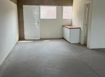 Local comercial · 70m² · 1 Ambiente · Local Comercial en Venta - 1 Baño - Pilar