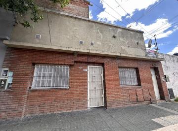 PH · 61m² · 3 Ambientes · Venta PH Tipo Casa de 3 Ambientes Planta Baja - Sin Expensas en San Andres - Apta Crédito y Permuta