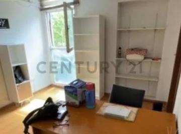 Oficina comercial · 200m² · 2 Ambientes · Excelentes Oficinas en Una Ubicación Estratégica de La Ciudad. a m de Tribunales, Ideal Estudio