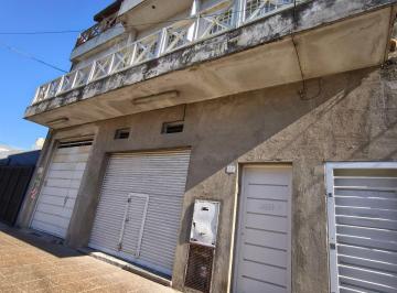 PH · 42m² · 3 Ambientes · Excelente Depto Tipo PH Sin Expensas Super Independiente en Planta Baja 2 Dorm. Jose Leon Suar