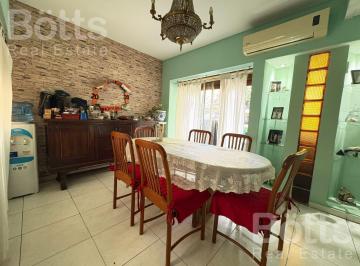 Departamento · 97m² · 4 Ambientes · 1 Cochera · Venta Departamento 4amb + Dependencia - Flores