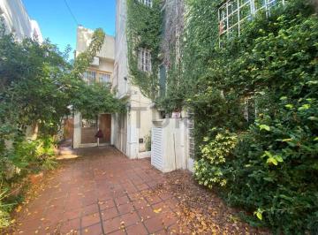 PH · 90m² · 3 Ambientes · 1 Cochera · 64 Entre 115 y 116 PH en Venta