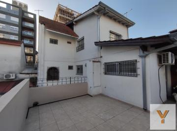 PH · 138m² · 4 Ambientes · PH en Venta - 3 Dorm. 2 Baños - Quilmes