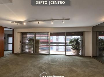 Departamento · 184m² · 3 Dormitorios · 1 Cochera · Departamento en Centro