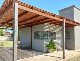 Casa · 58m² · 2 Ambientes · 1 Cochera · Casa en Funes Town