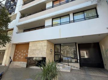 Departamento · 42m² · 3 Ambientes · 1 Cochera · Alquiler Departamento 1 Dormitorio con Cochera - Calle 6 E/ 60 y 61 - La Plata