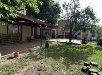 Casa · 100m² · 3 Ambientes · 2 Cocheras · Casa en San Miguel del Monte