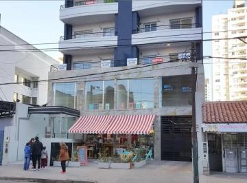 Departamento · 34m² · 2 Ambientes · 1 Cochera · Departamento Céntrico Lomas