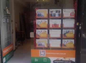 Local comercial · 23m² · 1 Ambiente · Local a La Calle con Cortina Metalica y Blindex