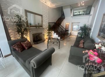 Departamento · 190m² · 4 Ambientes · 1 Cochera · Casa 4 Ambientes con Cochera, Jardín y Terraza Propia en Palermo!