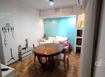 Departamento · 36m² · 2 Ambientes · Departamento 2 Ambientes con Balcón y Patio en San Telmo en Alquiler Temporario.