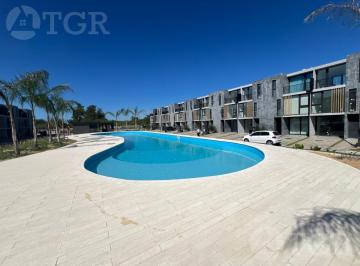 Casa de 4 ambientes, Tigre · Venta Casa 4 Ambientes con Piscina en Barrio Sunny, Tigre