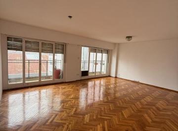Departamento · 160m² · 5 Ambientes · 1 Cochera · Paraguay 393 P 4. Dpto Cuatro Dorm.. 2 Baños. Cochera.