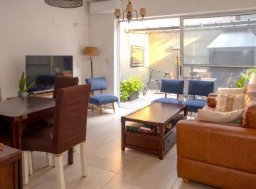 Casa · 98m² · 5 Ambientes · 1 Cochera · Casa en Venta en Barrio Saavedra a 1 Cuadra del Parque Saavedra