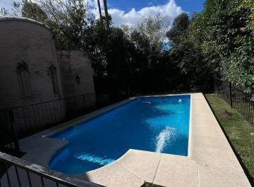 Casa · 115m² · 4 Ambientes · 4 Cocheras · Venta Casa Apto Credito 3 Dorm. en Las Brisas Country Club.