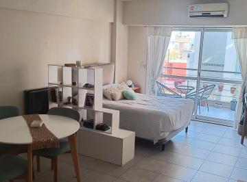 Departamento · 36m² · 1 Ambiente · Alquiler Hermoso Monoambiente C/balcón - Monserrat