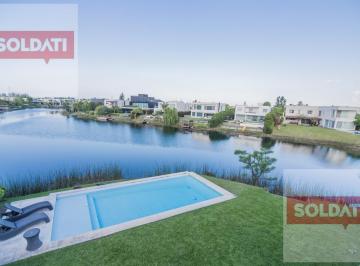 Casa · 320m² · 5 Ambientes · 2 Cocheras · Casa Al Agua en Alquiler - Alisos Nordelta