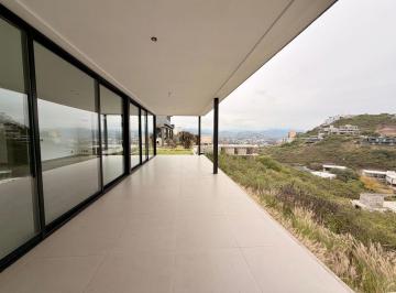 Casa de 4 ambientes, La Calera · Una Sola Planta - Gran Vista, a Estrenar