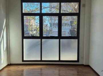 Oficina comercial · 40m² · 1 Ambiente · Oficina de 1 Ambiente Grande Divisible