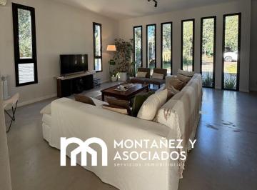 Casa · 300m² · 10 Ambientes · 4 Cocheras · Casa 1 Planta, 3 Dorm.. La Pankana