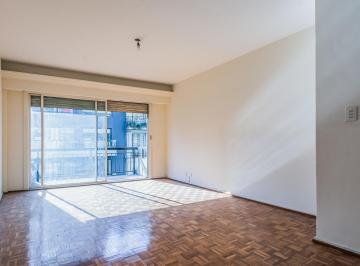 Departamento · 46m² · 2 Ambientes · Alquiler Departamento 2 Ambientes con Balcon Al Frente en Recoleta