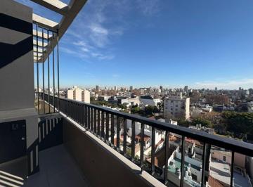 Departamento de 1 ambiente, Villa del Parque · Monoambiente Al Contra Frente con Balcón + Sum + Piscina