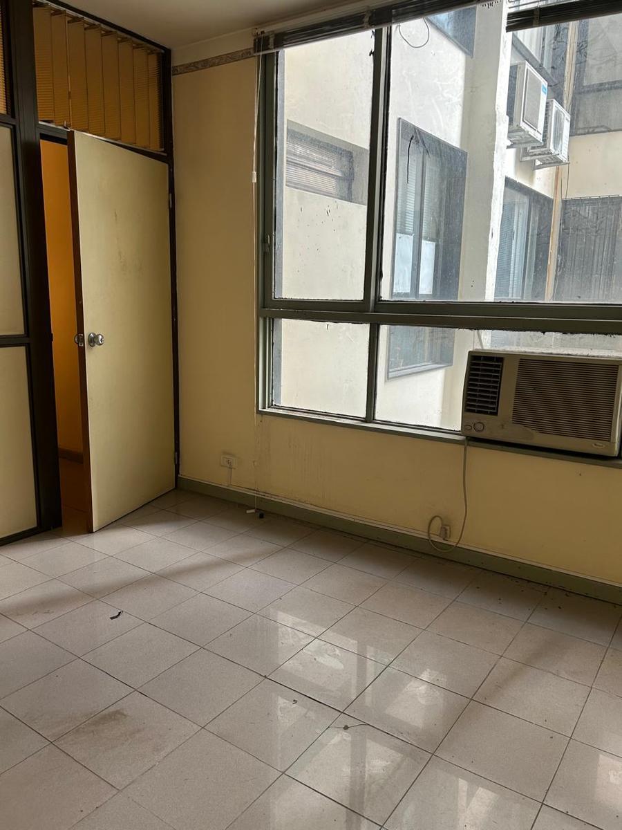 Peron al 1500,  San Nicolás, Capital Federal