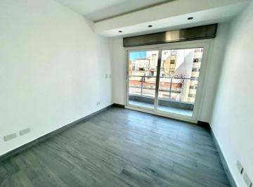 Departamento · 63m² · 2 Ambientes · 1 Cochera · Departamento en Flores