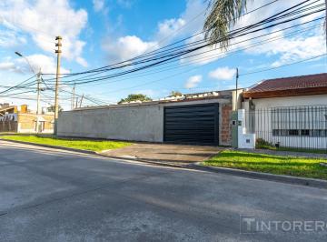 Casa · 195m² · Terreno/casa en Ituzaingó