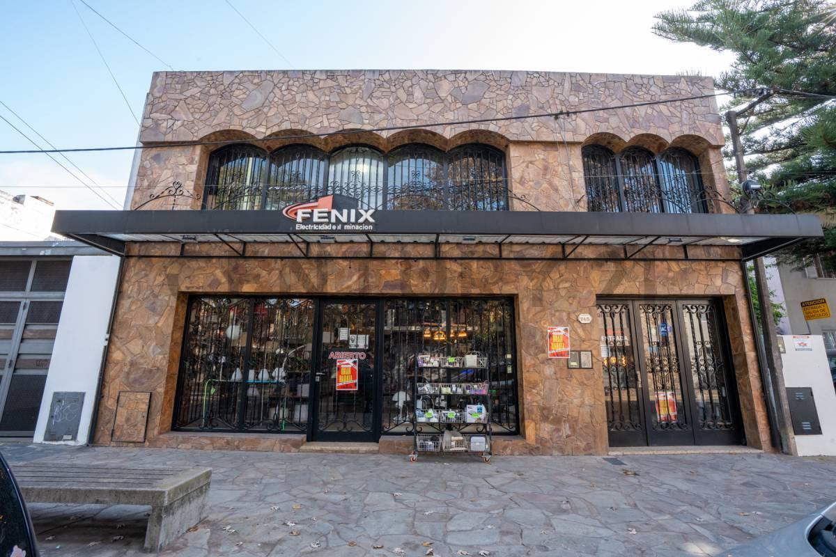473 entre 14c y 15,  City Bell, La Plata
