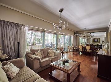 Departamento · 117m² · 4 Ambientes · Amplio Piso 4 Amb C/ Balcón Corrido Al Frente + Patio - Belgrano