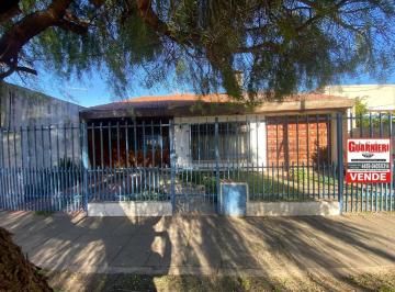 Casa de 4 ambientes, Hurlingham · Casa Americana 4 Amb (Parque Quirno)