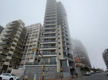 Departamento · 75m² · 3 Ambientes · En Venta Tres Ambientes Al Frente con Balcon Saliente, Guemes