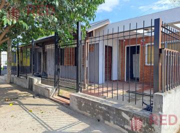 Casa · 160m² · 8 Ambientes · 3 Cocheras · Casa en Venta - Parque Republica