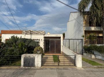 PH · 65m² · 3 Ambientes · PH en Venta en Ramos Mejia