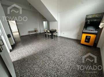 PH · 105m² · 4 Ambientes · 1 Cochera · PH 4 Ambientes con Patio y Terraza Propia en Parque Chas!