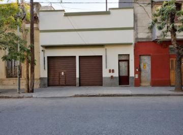Local comercial · 136m² · 4 Ambientes · Casa con Local