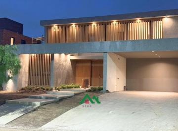 Casa · 350m² · 8 Ambientes · 2 Cocheras · Casa a Estrenar en Piana Valle Escondido
