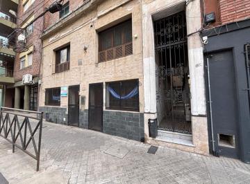PH de 1 ambiente, Rosario · Pasillo - Loft con Patio y Terraza - Reciclado - Sin Expensas - PH