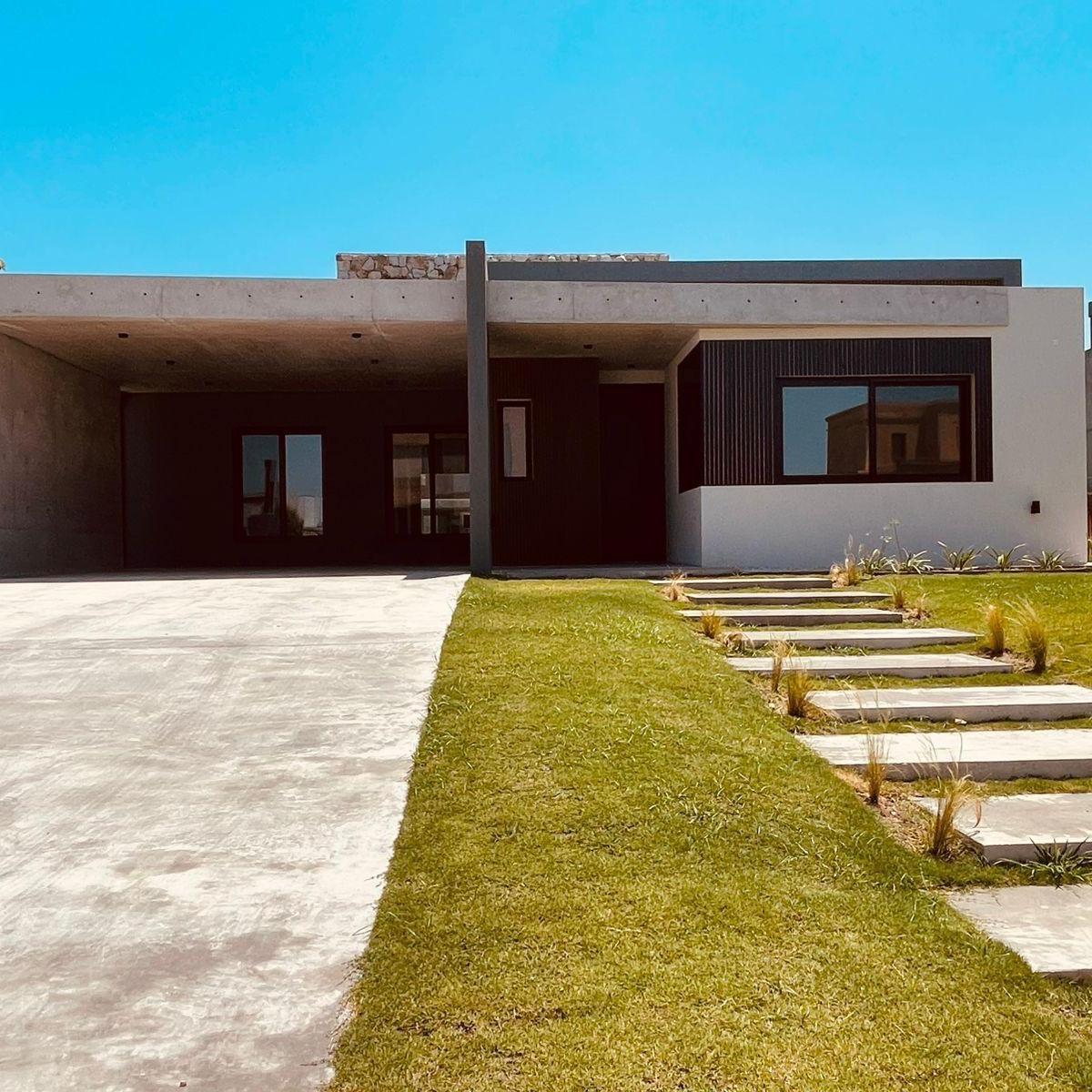 Casa en Venta en La Calesa - Pilara - Urdapilleta Propiedades