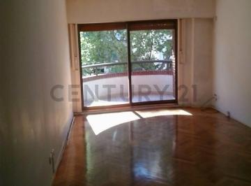 Departamento · 45m² · 2 Ambientes · 1 Cochera · Excelente 2 Ambientes Al Frente con Balcon y Cochera en Caballito