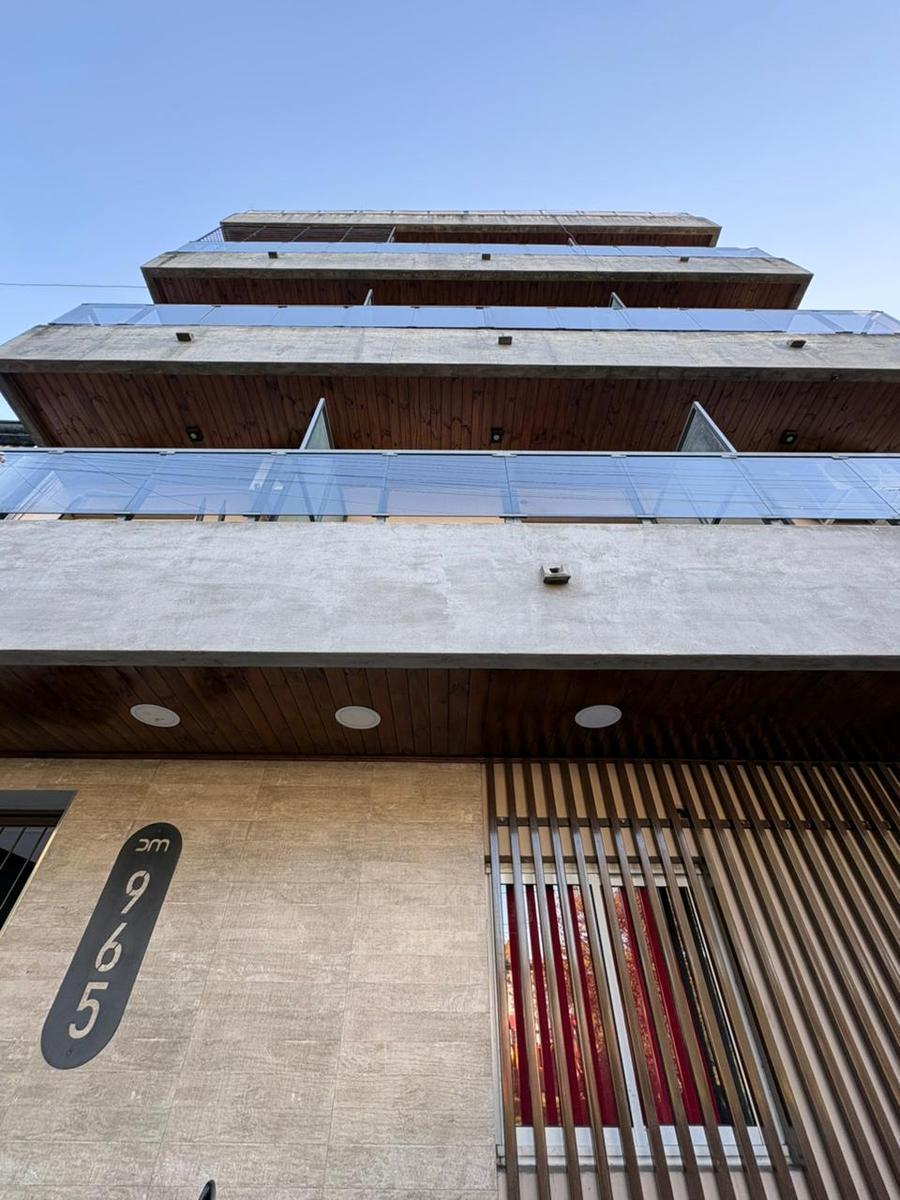 Venta Monoambientes EN Ayacucho 965