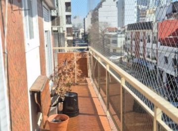Departamento · 54m² · 3 Ambientes · Departamento con Balcon Corrido Todo Al Frente