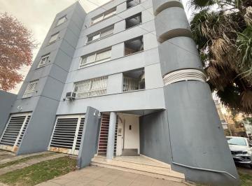 Departamento · 75m² · 3 Ambientes · 1 Cochera · Departamento en Banfield Oeste