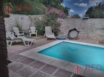 Casa · 658m² · 5 Dormitorios · 1 Cochera · Casas y Local en Venta - Traslasierra