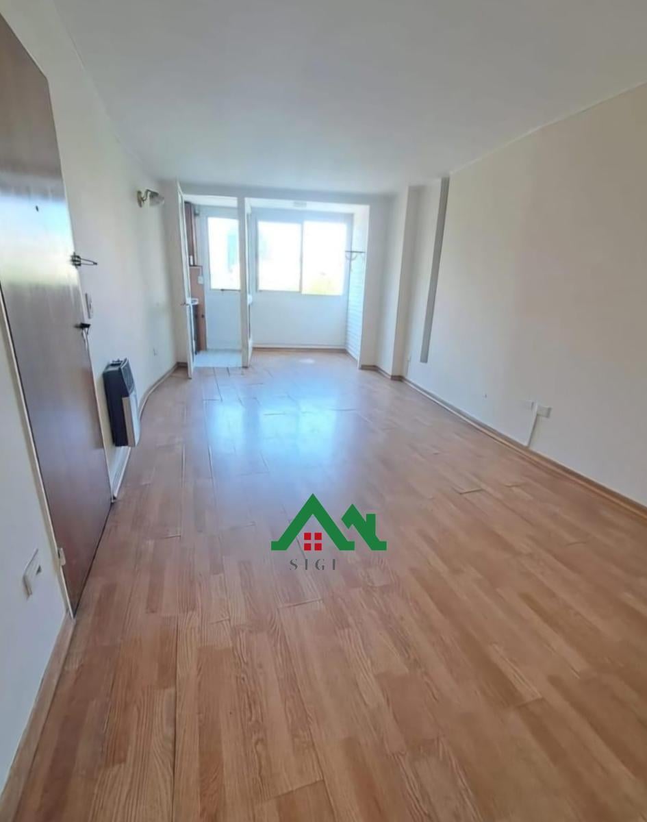 Departamento en Venta 2 Dormitorios Frente a Patio Olmos - Apto Crédito