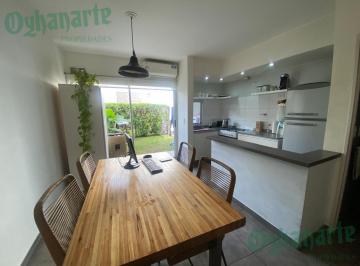 Departamento · 76m² · 3 Ambientes · 1 Cochera · Alquiler de Hermoso Duplex en Condominio - Ituzaingó - 3 Amb