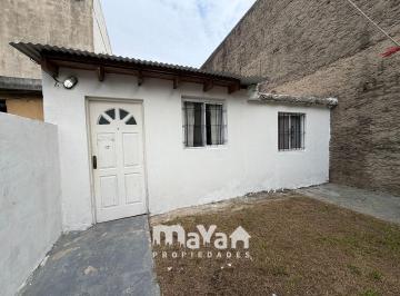 Departamento · 45m² · 2 Ambientes · Departamento en Alquiler - San Martin Al 400